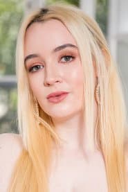 Photo of Lana Harding