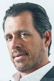 Photo of Darren Pettie