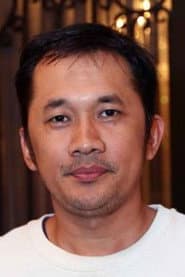 Photo of Hanung Bramantyo
