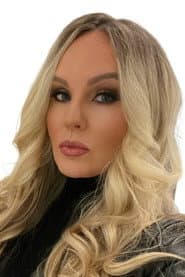Photo of Shayna Wayne