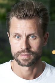 Photo of Michael Maze