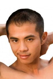 Photo of Niko Reeves