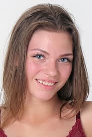Photo of Mia Luna