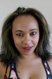 Photo of Chanelle Santos