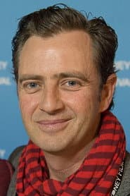 Photo of Andrew Curry