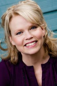 Photo of Sara Crowe