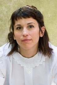 Photo of Julia Pott