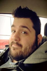 Photo of Dustin Mills