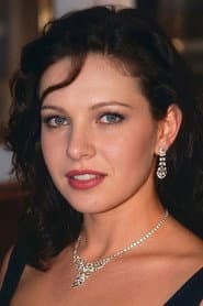 Photo of Julia Larot