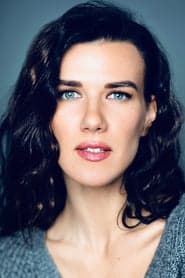 Photo of Natalie Burn