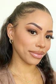 Photo of Alicia Wright