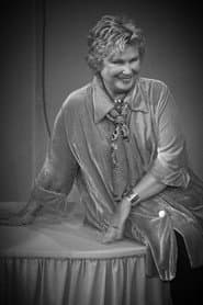 Photo of Leslie Paxton