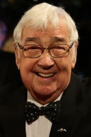 Photo of Frank Carson