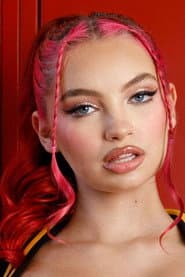 Photo of Mackenzie Holmes
