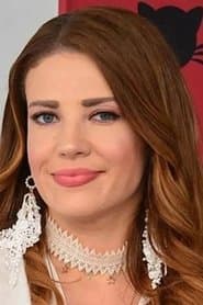 Photo of Esra Sönmezer