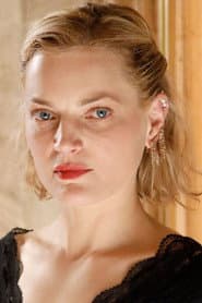 Photo of Guinevere Van Seenus