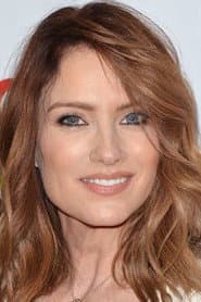Photo of Lisa Arnold