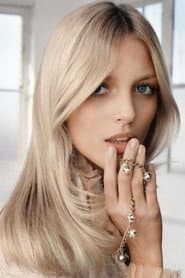 Photo of Anja Rubik
