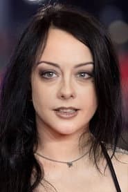Photo of Alessa Savage