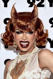 Photo of Yvie Oddly