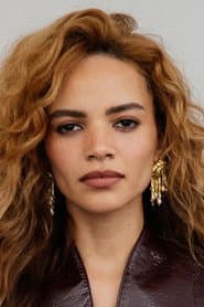 Photo of Leslie Grace