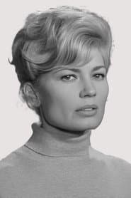 Photo of Nadia Sanders