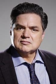 Photo of Oliver Platt