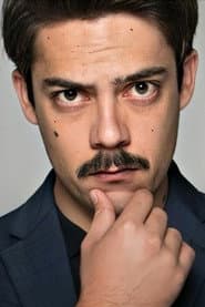 Photo of Roberto Flores