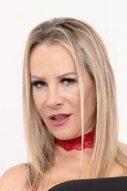 Photo of Victoria Nova