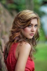 Photo of Caroline Elodie
