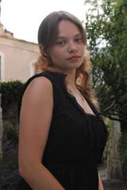 Photo of Julia Bennett