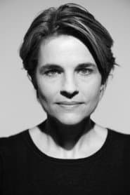 Photo of Emily Raymond