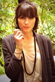 Photo of Lisa Manili