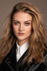 Photo of Lara Peake