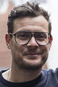 Photo of Simon Bonde