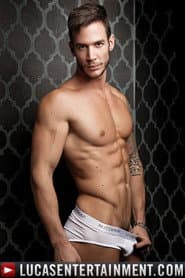 Photo of Demian Holt