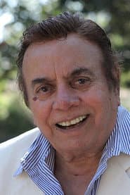 Photo of Shelly Desai