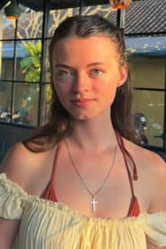 Photo of Isabella Meyer