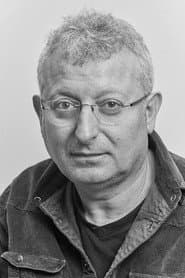 Photo of Gary Sinyor