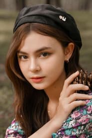 Photo of Marissa Lloyd