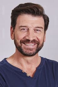 Photo of Nick Knowles