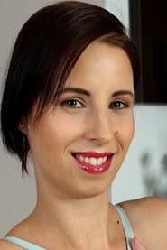 Photo of Chrissy Harris