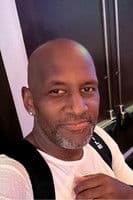 Photo of Larry E. Lundy Jr.
