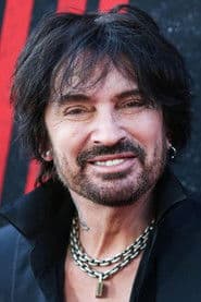 Photo of Tommy Lee