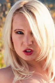Photo of Gina Blonde