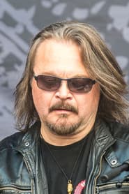 Photo of Mic Michaeli