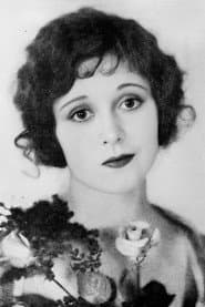Photo of Nola Luxford