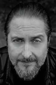 Photo of Lee Pomeroy