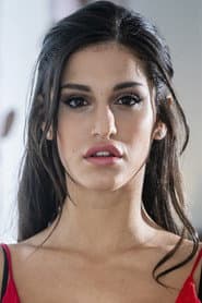 Photo of Natasha Lapiedra