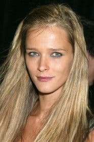 Photo of Carmen Kass